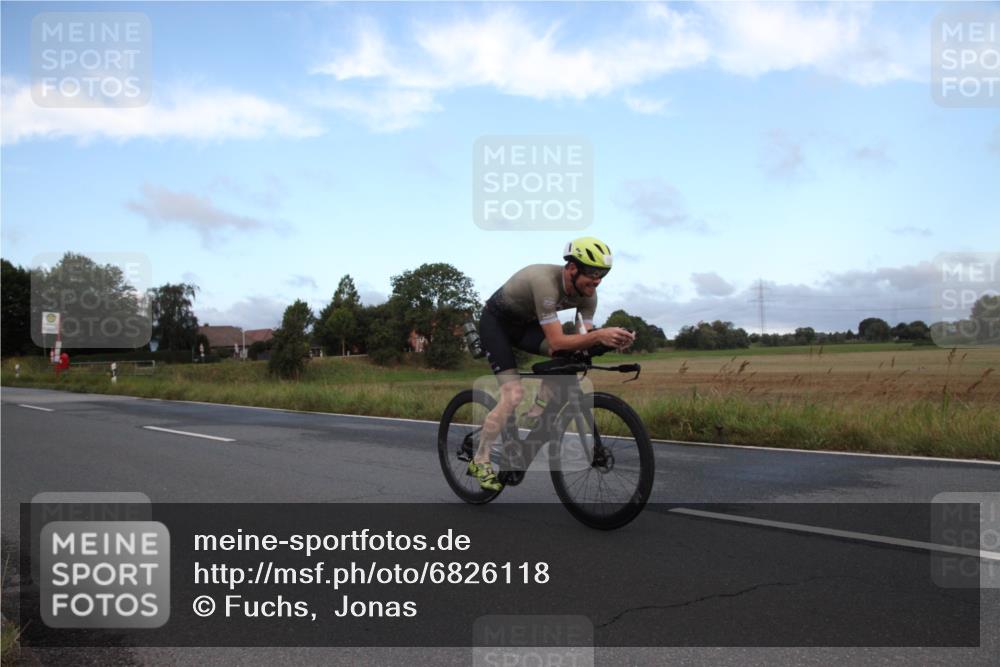 25.08.2024 - Elbe Triathlon Hamburg Fuchs,  Jonas http://msf.ph/oto/6826118 25.08.2024 08:38:34 Radfahren 106, 79 meine-sportfotos.de