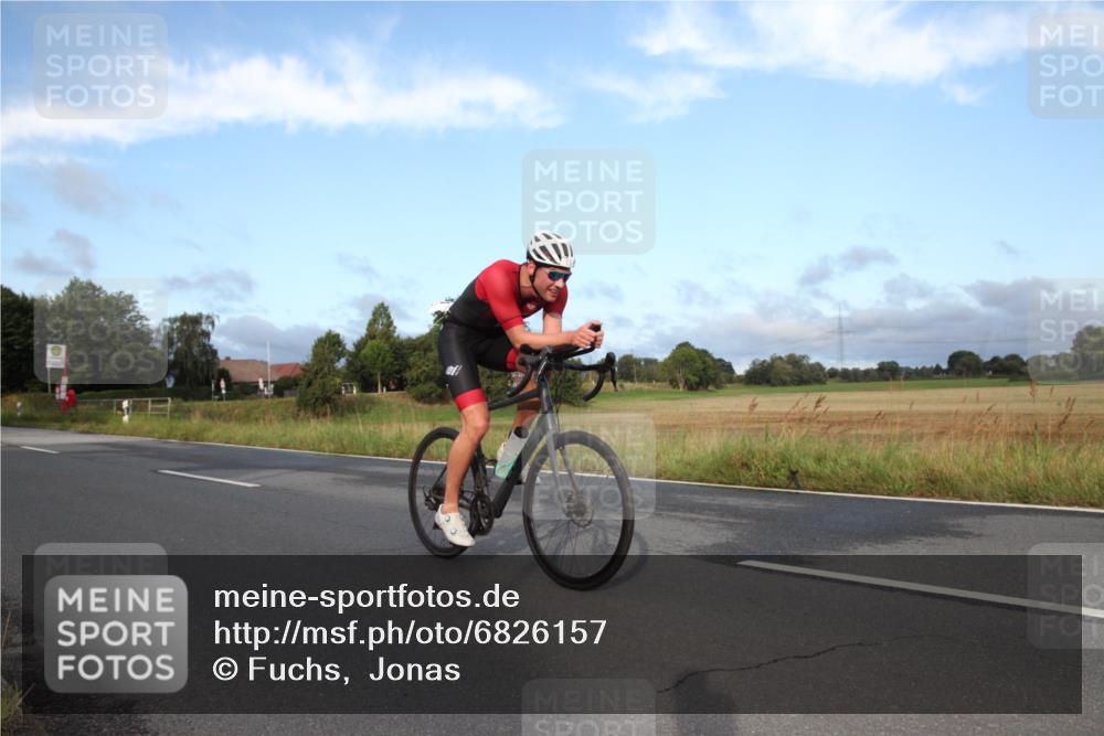 25.08.2024 - Elbe Triathlon Hamburg Fuchs,  Jonas http://msf.ph/oto/6826157 25.08.2024 08:40:52 Radfahren 81, 89, 56 meine-sportfotos.de