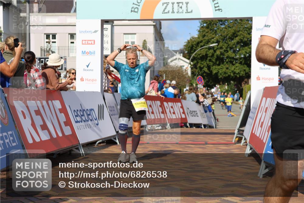 25.08.2024 - 20. Blankeneser Heldenlauf Strokosch-Dieckow http://msf.ph/oto/6826538 25.08.2024 10:25:17 Ziel 6006, 6496 meine-sportfotos.de