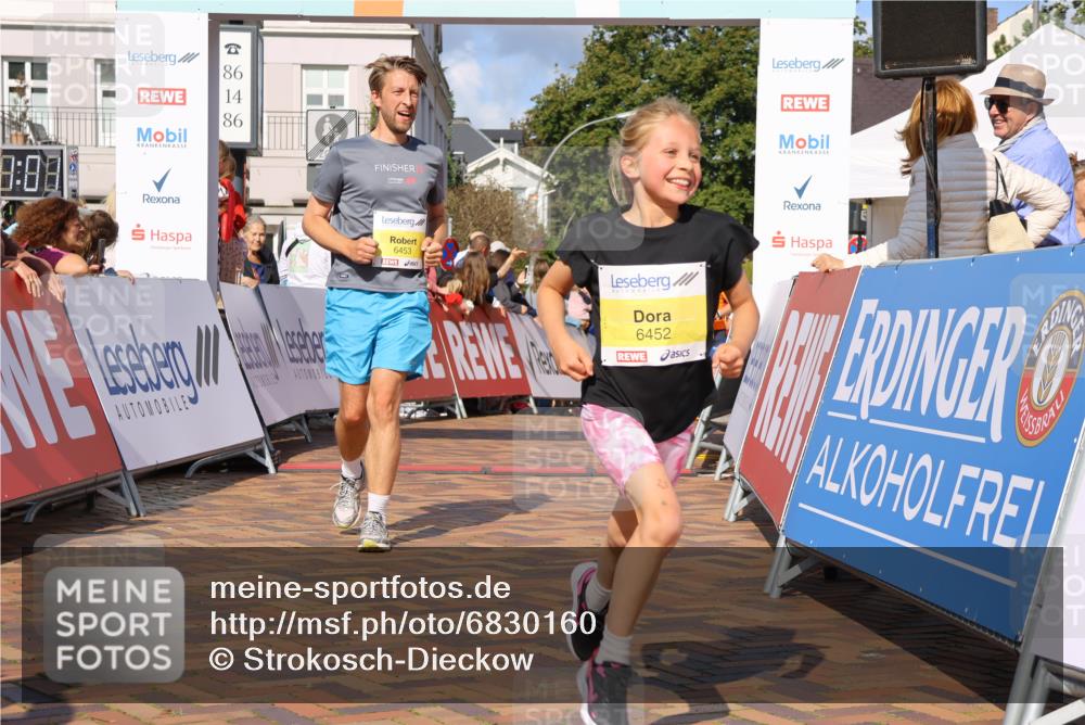 25.08.2024 - 20. Blankeneser Heldenlauf Strokosch-Dieckow http://msf.ph/oto/6830160 25.08.2024 10:26:19 Ziel 6255, 6383, 6452, 6453 meine-sportfotos.de