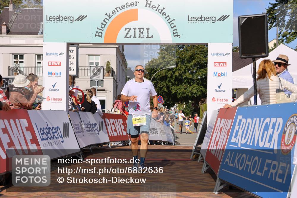 25.08.2024 - 20. Blankeneser Heldenlauf Strokosch-Dieckow http://msf.ph/oto/6832636 25.08.2024 10:27:17 Ziel 6418 meine-sportfotos.de