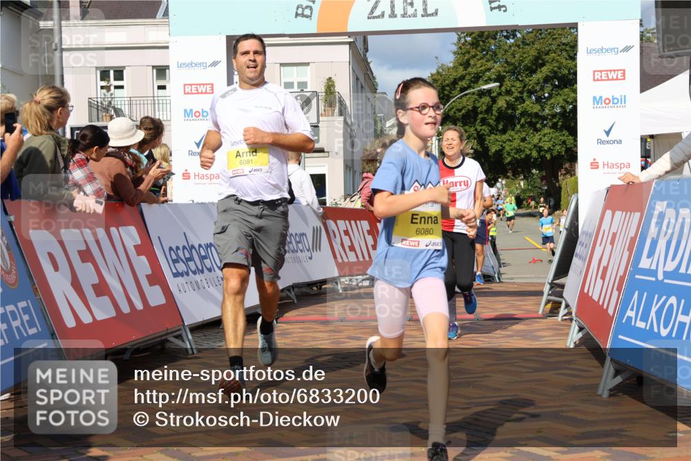 25.08.2024 - 20. Blankeneser Heldenlauf Strokosch-Dieckow http://msf.ph/oto/6833200 25.08.2024 10:27:28 Ziel 6080, 6081, 6250, 6335, 6526 meine-sportfotos.de