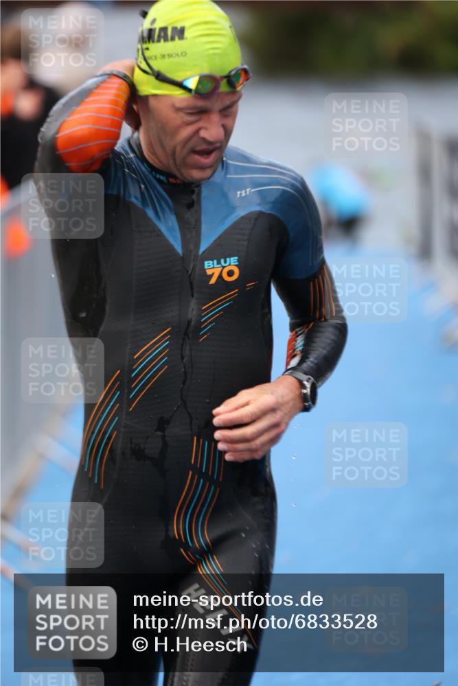 25.08.2024 - Elbe Triathlon Hamburg H.Heesch http://msf.ph/oto/6833528 25.08.2024 08:32:58 Schwimmen 50, 91, 99, 105 meine-sportfotos.de