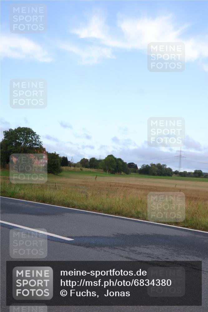 25.08.2024 - Elbe Triathlon Hamburg Fuchs,  Jonas http://msf.ph/oto/6834380 25.08.2024 08:40:02 Radfahren 71, 100 meine-sportfotos.de