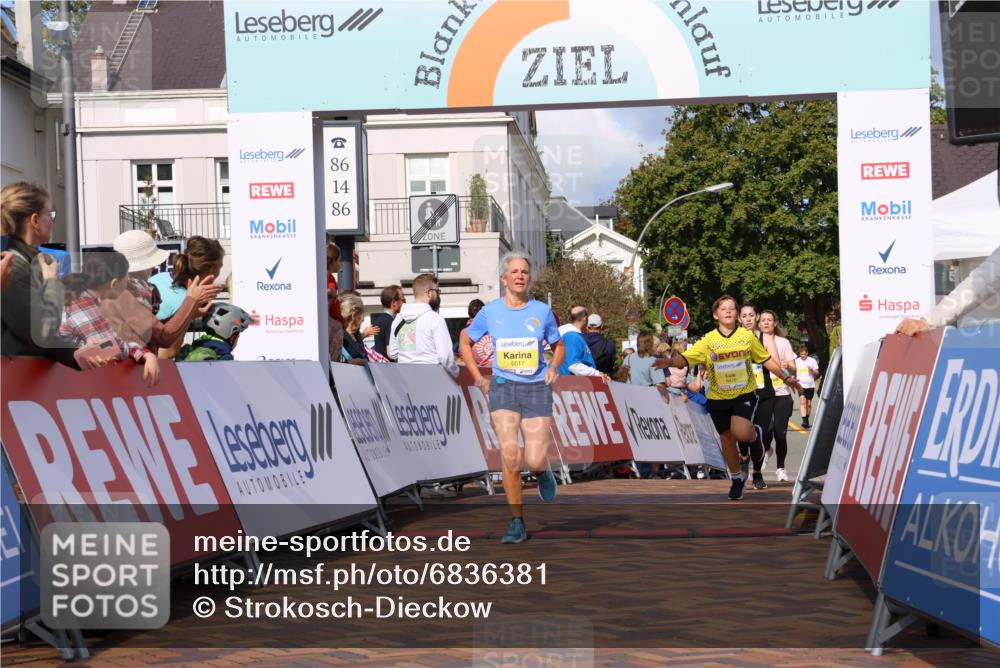 25.08.2024 - 20. Blankeneser Heldenlauf Strokosch-Dieckow http://msf.ph/oto/6836381 25.08.2024 10:28:16 Ziel 6015, 6017, 6107, 6220, 6298, 6470 meine-sportfotos.de