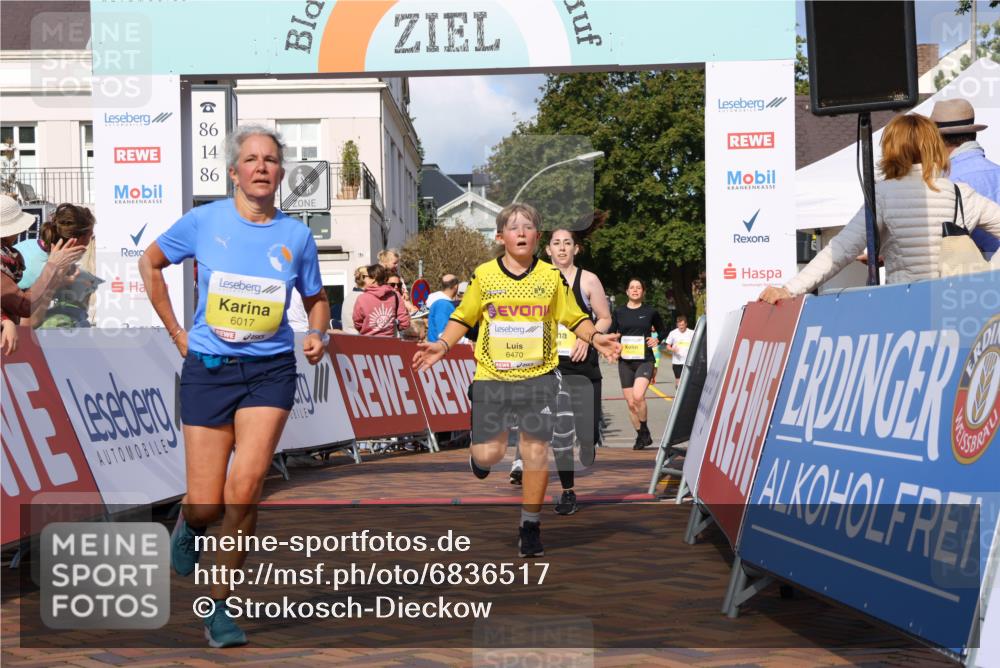 25.08.2024 - 20. Blankeneser Heldenlauf Strokosch-Dieckow http://msf.ph/oto/6836517 25.08.2024 10:28:18 Ziel 6017, 6107, 6220, 6298, 6470 meine-sportfotos.de