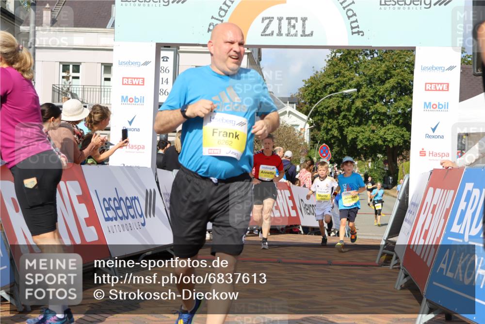 25.08.2024 - 20. Blankeneser Heldenlauf Strokosch-Dieckow http://msf.ph/oto/6837613 25.08.2024 10:29:07 Ziel 6152, 6262, 6279, 6356, 6357, 6429 meine-sportfotos.de