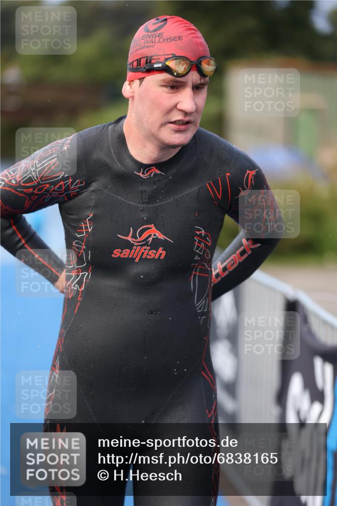 25.08.2024 - Elbe Triathlon Hamburg H.Heesch http://msf.ph/oto/6838165 25.08.2024 08:40:48 Schwimmen 62, 73, 107 meine-sportfotos.de