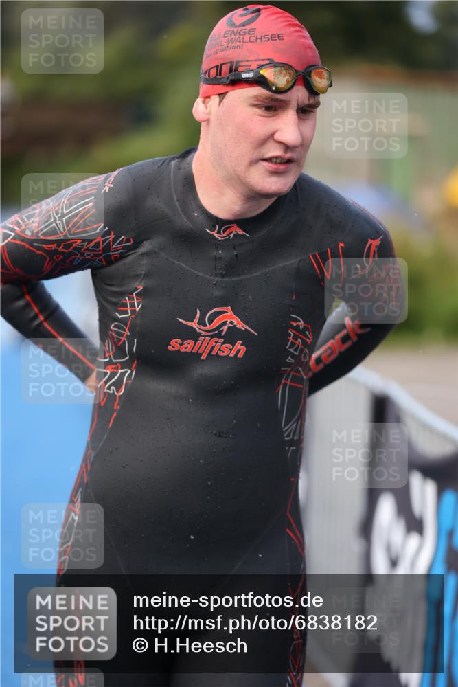 25.08.2024 - Elbe Triathlon Hamburg H.Heesch http://msf.ph/oto/6838182 25.08.2024 08:40:48 Schwimmen 62, 73, 107 meine-sportfotos.de