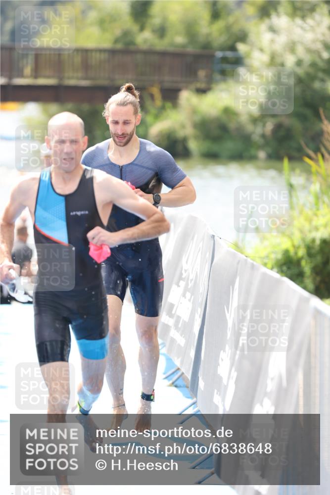 25.08.2024 - Elbe Triathlon Hamburg H.Heesch http://msf.ph/oto/6838648 25.08.2024 14:05:17 Schwimmen 1, 2, 4, 8, 9, 13, 14, 22, 25 meine-sportfotos.de