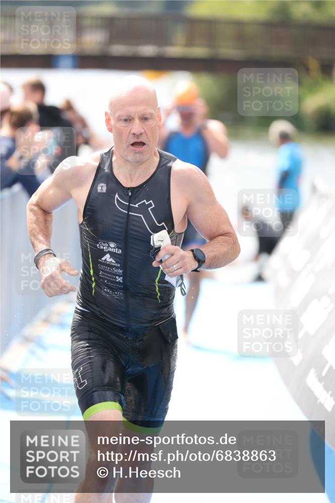 25.08.2024 - Elbe Triathlon Hamburg H.Heesch http://msf.ph/oto/6838863 25.08.2024 14:05:24 Schwimmen 1, 2, 4, 8, 9, 13, 14, 19, 22, 25, 29 meine-sportfotos.de