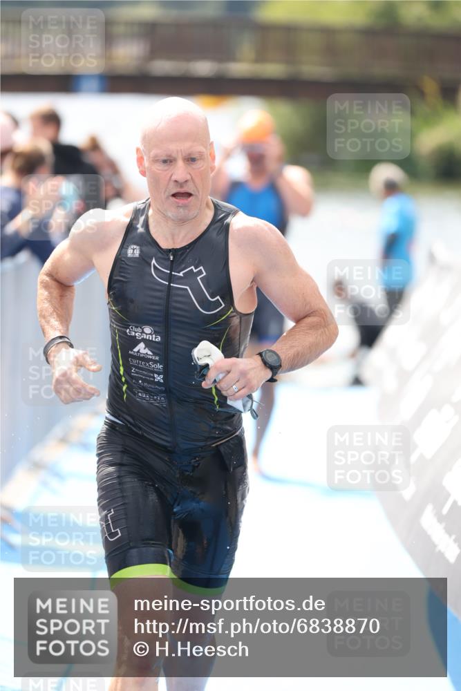 25.08.2024 - Elbe Triathlon Hamburg H.Heesch http://msf.ph/oto/6838870 25.08.2024 14:05:24 Schwimmen 1, 2, 4, 8, 9, 13, 14, 19, 22, 25, 29 meine-sportfotos.de