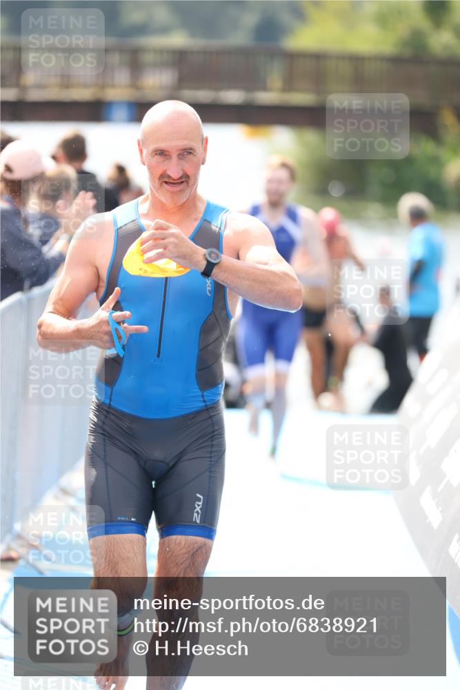 25.08.2024 - Elbe Triathlon Hamburg H.Heesch http://msf.ph/oto/6838921 25.08.2024 14:05:26 Schwimmen 1, 2, 4, 8, 9, 13, 14, 15, 19, 22, 25, 29 meine-sportfotos.de