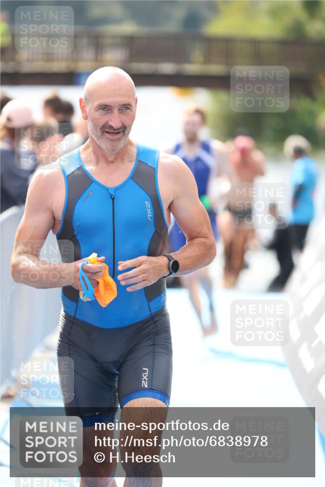 25.08.2024 - Elbe Triathlon Hamburg H.Heesch http://msf.ph/oto/6838978 25.08.2024 14:05:27 Schwimmen 2, 4, 8, 9, 13, 14, 15, 19, 22, 25, 29 meine-sportfotos.de