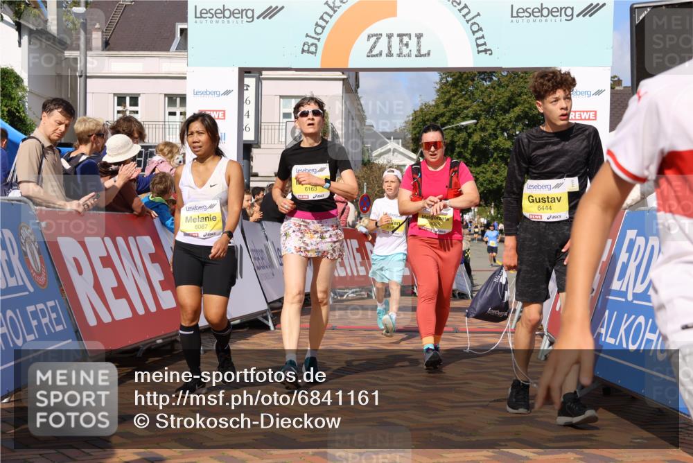 25.08.2024 - 20. Blankeneser Heldenlauf Strokosch-Dieckow http://msf.ph/oto/6841161 25.08.2024 10:30:50 Ziel 6087, 6095, 6130, 6163, 6259, 6342, 6438, 6444, 6497 meine-sportfotos.de