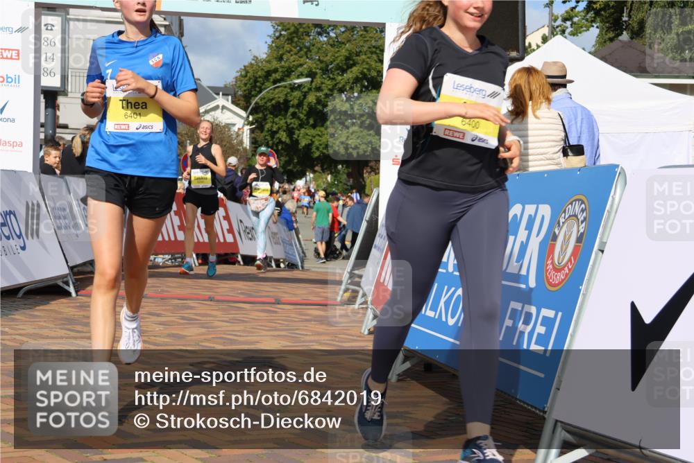 25.08.2024 - 20. Blankeneser Heldenlauf Strokosch-Dieckow http://msf.ph/oto/6842019 25.08.2024 10:31:17 Ziel 6271, 6290, 6364, 6400, 6401 meine-sportfotos.de