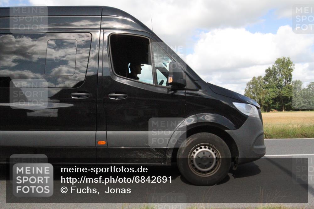 25.08.2024 - Elbe Triathlon Hamburg Fuchs,  Jonas http://msf.ph/oto/6842691 25.08.2024 11:53:27 Radfahren  meine-sportfotos.de