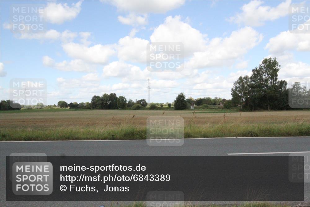 25.08.2024 - Elbe Triathlon Hamburg Fuchs,  Jonas http://msf.ph/oto/6843389 25.08.2024 12:26:20 Radfahren  meine-sportfotos.de