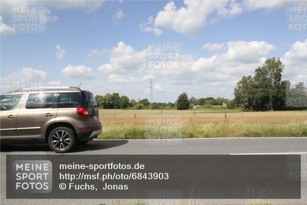 25.08.2024 - Elbe Triathlon Hamburg Fuchs,  Jonas http://msf.ph/oto/6843903 25.08.2024 13:10:18 Radfahren  meine-sportfotos.de