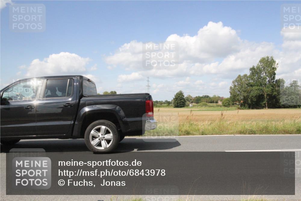 25.08.2024 - Elbe Triathlon Hamburg Fuchs,  Jonas http://msf.ph/oto/6843978 25.08.2024 13:16:12 Radfahren  meine-sportfotos.de