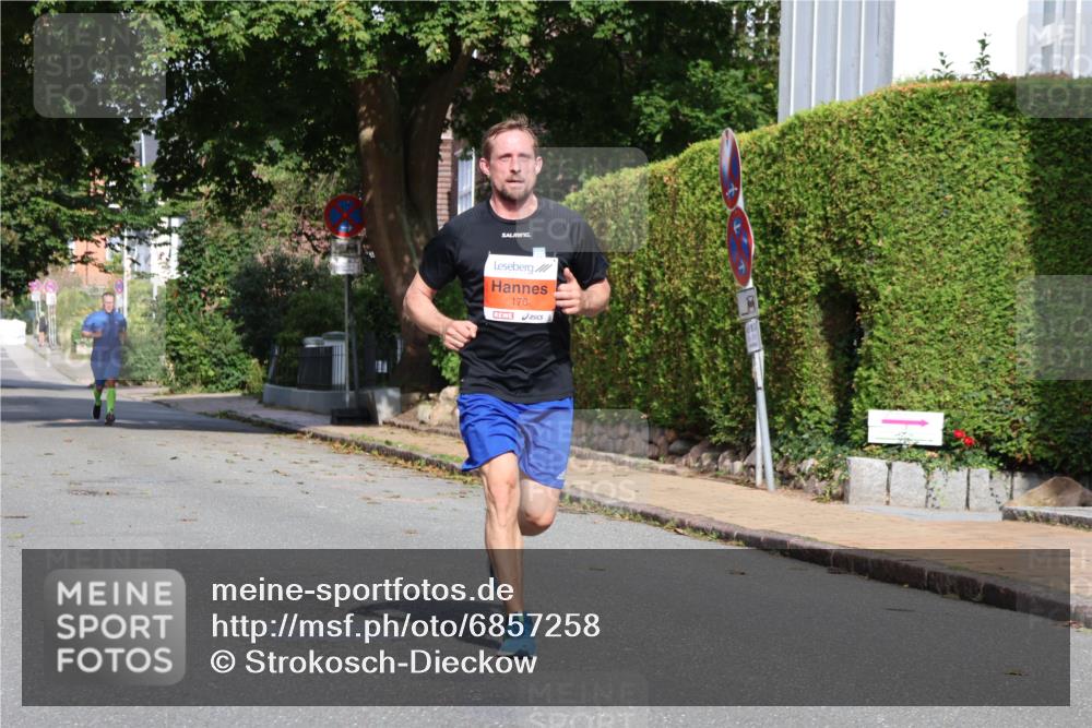 25.08.2024 - 20. Blankeneser Heldenlauf Strokosch-Dieckow http://msf.ph/oto/6857258 25.08.2024 09:48:20 Ziel 176, 268 meine-sportfotos.de