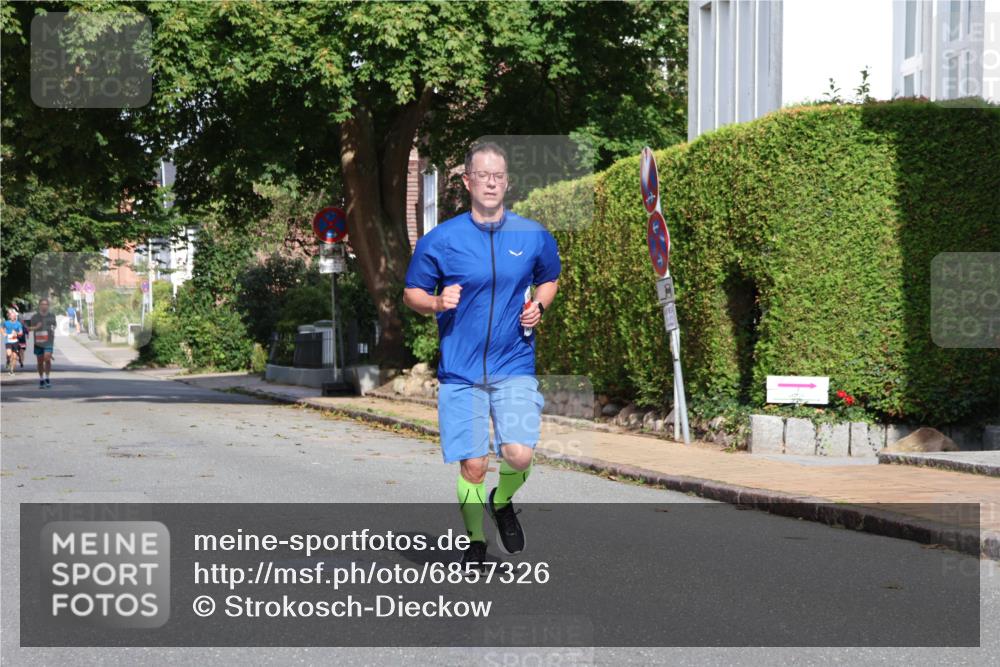 25.08.2024 - 20. Blankeneser Heldenlauf Strokosch-Dieckow http://msf.ph/oto/6857326 25.08.2024 09:48:27 Ziel 268 meine-sportfotos.de