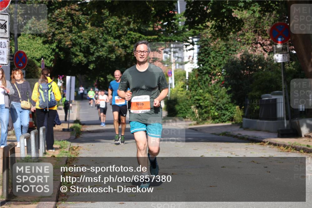 25.08.2024 - 20. Blankeneser Heldenlauf Strokosch-Dieckow http://msf.ph/oto/6857380 25.08.2024 09:48:37 Ziel 216, 250 meine-sportfotos.de