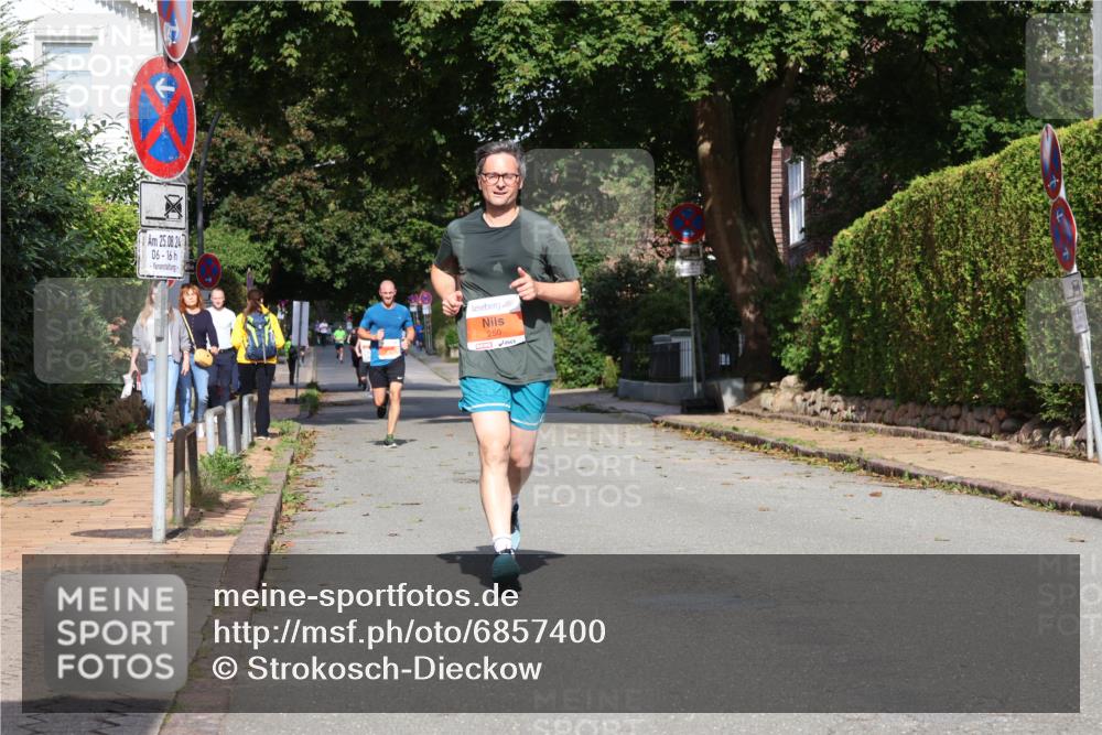 25.08.2024 - 20. Blankeneser Heldenlauf Strokosch-Dieckow http://msf.ph/oto/6857400 25.08.2024 09:48:39 Ziel 216, 250 meine-sportfotos.de