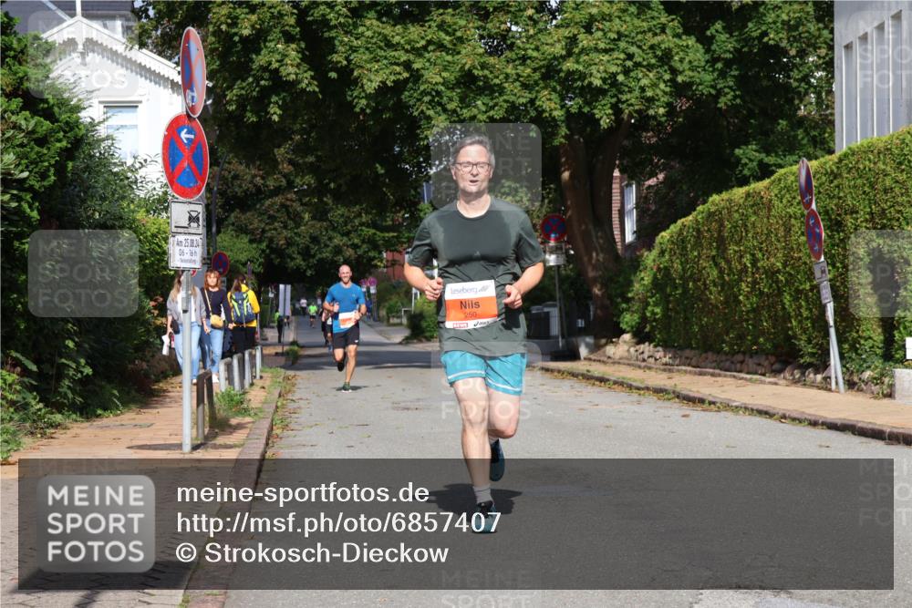 25.08.2024 - 20. Blankeneser Heldenlauf Strokosch-Dieckow http://msf.ph/oto/6857407 25.08.2024 09:48:40 Ziel 216, 250 meine-sportfotos.de
