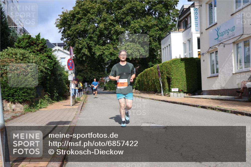 25.08.2024 - 20. Blankeneser Heldenlauf Strokosch-Dieckow http://msf.ph/oto/6857422 25.08.2024 09:48:41 Ziel 216, 250 meine-sportfotos.de