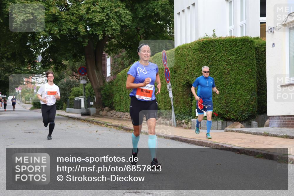 25.08.2024 - 20. Blankeneser Heldenlauf Strokosch-Dieckow http://msf.ph/oto/6857833 25.08.2024 09:49:32 Ziel 155, 283 meine-sportfotos.de