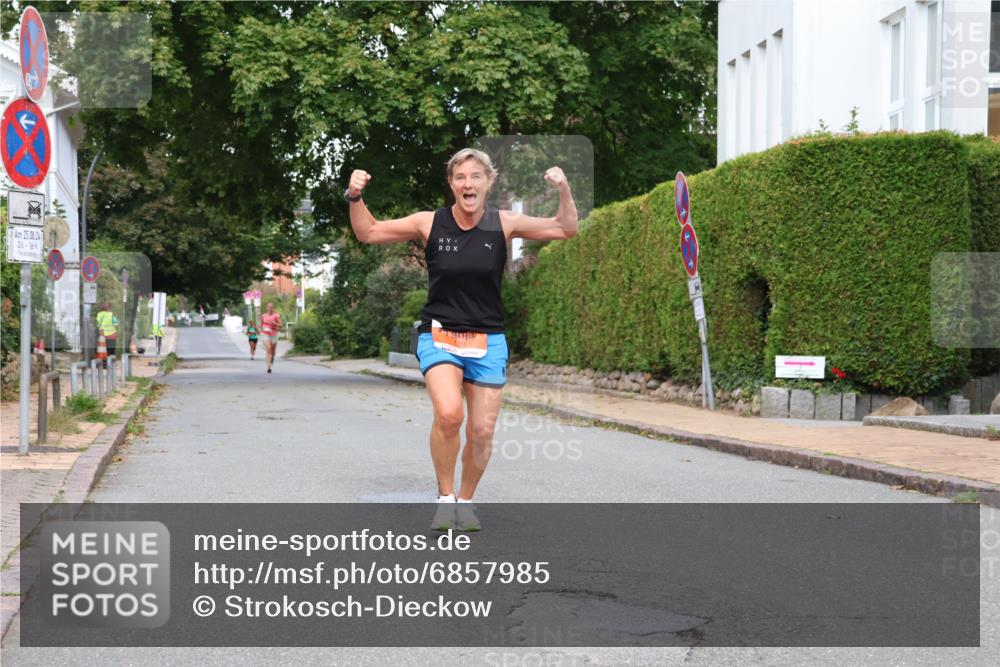 25.08.2024 - 20. Blankeneser Heldenlauf Strokosch-Dieckow http://msf.ph/oto/6857985 25.08.2024 09:50:04 Ziel 119 meine-sportfotos.de