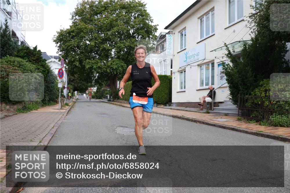 25.08.2024 - 20. Blankeneser Heldenlauf Strokosch-Dieckow http://msf.ph/oto/6858024 25.08.2024 09:50:05 Ziel 119, 154 meine-sportfotos.de