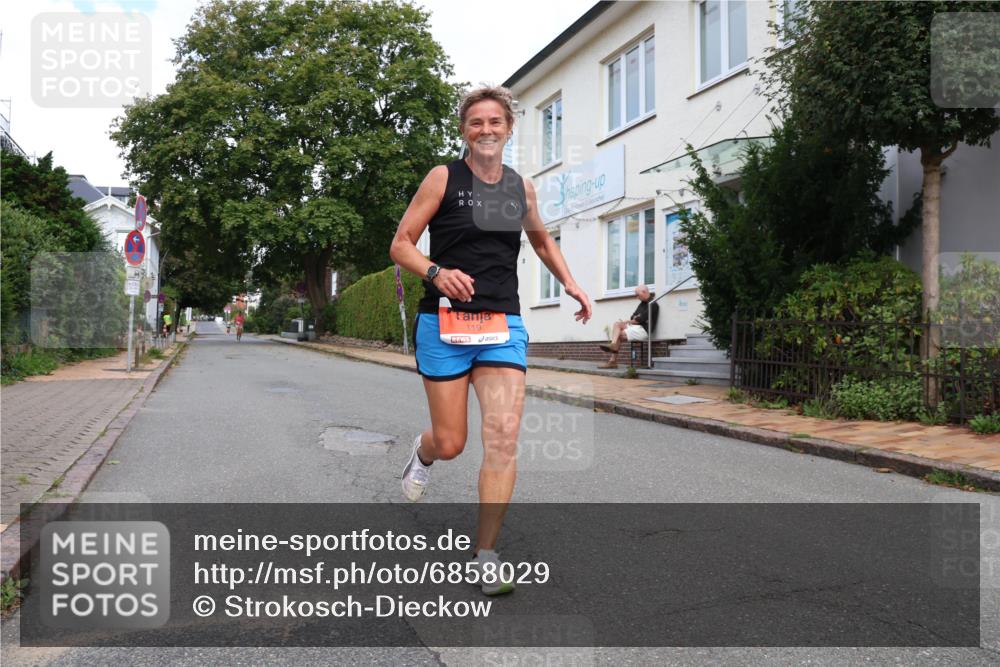 25.08.2024 - 20. Blankeneser Heldenlauf Strokosch-Dieckow http://msf.ph/oto/6858029 25.08.2024 09:50:06 Ziel 119, 154 meine-sportfotos.de