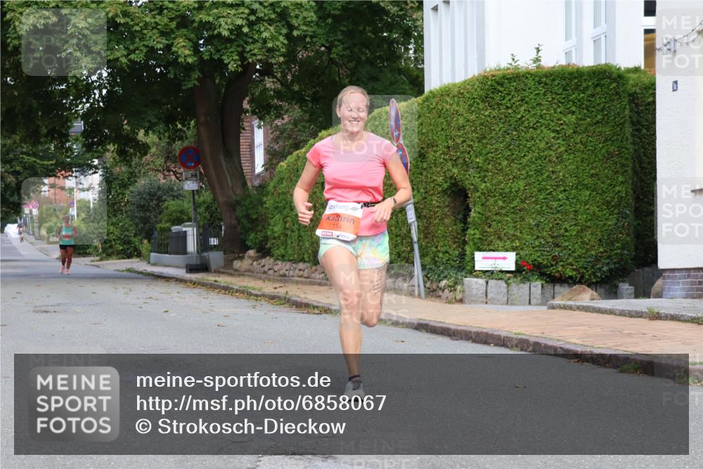 25.08.2024 - 20. Blankeneser Heldenlauf Strokosch-Dieckow http://msf.ph/oto/6858067 25.08.2024 09:50:15 Ziel 154 meine-sportfotos.de
