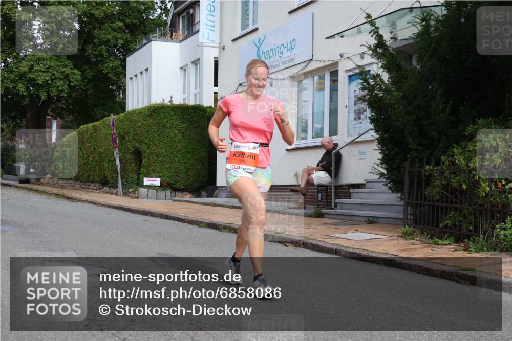 25.08.2024 - 20. Blankeneser Heldenlauf Strokosch-Dieckow http://msf.ph/oto/6858086 25.08.2024 09:50:16 Ziel 154 meine-sportfotos.de