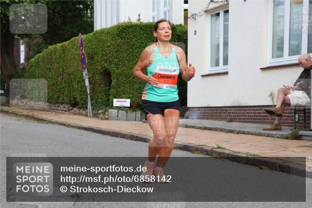 25.08.2024 - 20. Blankeneser Heldenlauf Strokosch-Dieckow http://msf.ph/oto/6858142 25.08.2024 09:50:27 Ziel 122 meine-sportfotos.de
