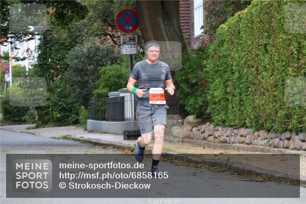 25.08.2024 - 20. Blankeneser Heldenlauf Strokosch-Dieckow http://msf.ph/oto/6858165 25.08.2024 09:50:48 Ziel 190 meine-sportfotos.de