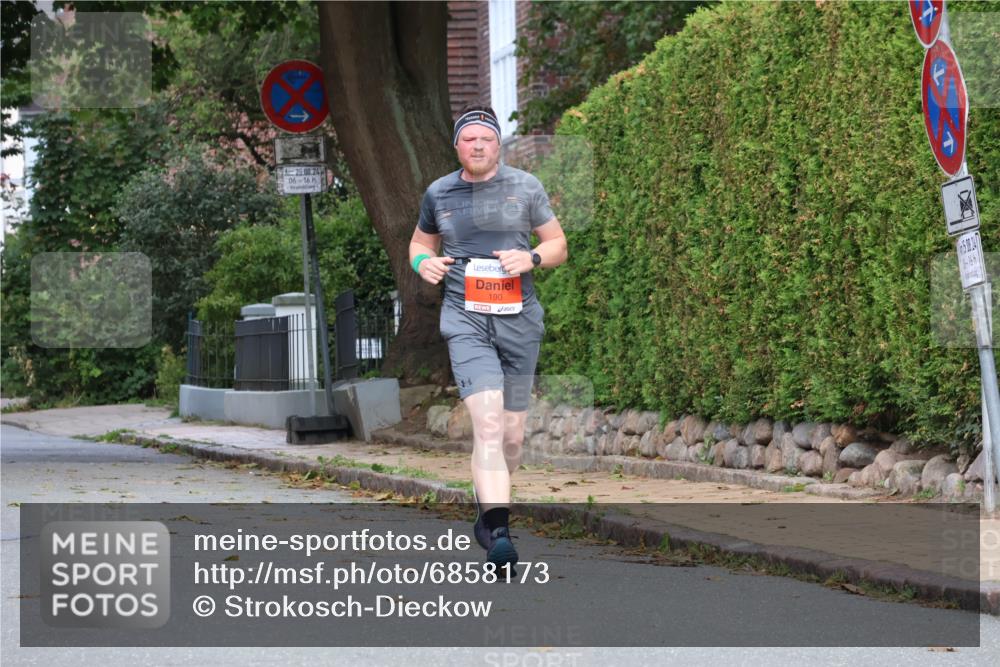 25.08.2024 - 20. Blankeneser Heldenlauf Strokosch-Dieckow http://msf.ph/oto/6858173 25.08.2024 09:50:49 Ziel 190 meine-sportfotos.de