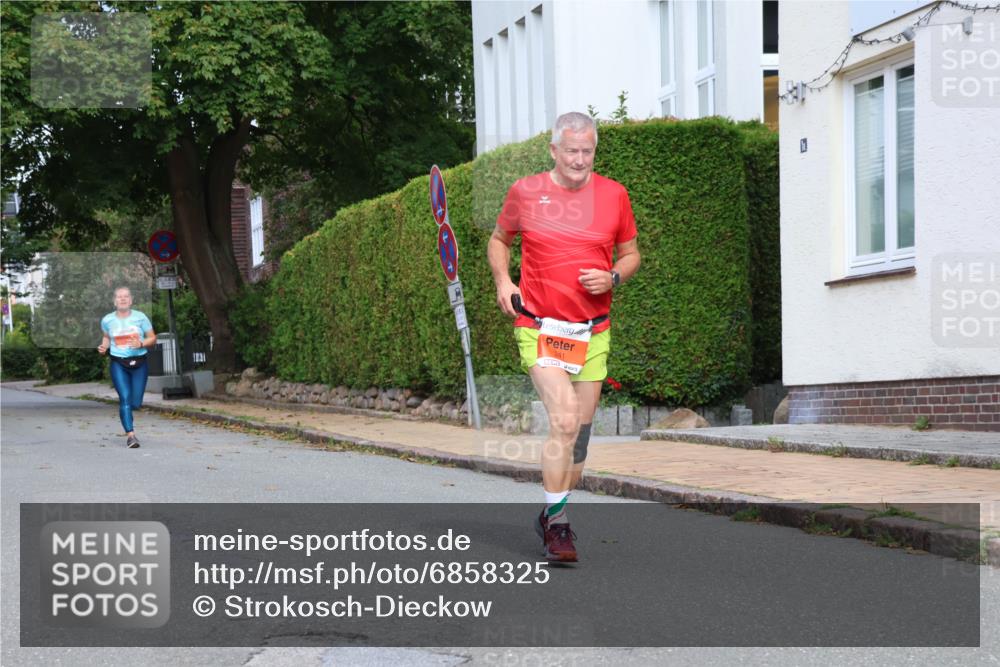 25.08.2024 - 20. Blankeneser Heldenlauf Strokosch-Dieckow http://msf.ph/oto/6858325 25.08.2024 09:51:10 Ziel 102, 114, 123, 241 meine-sportfotos.de