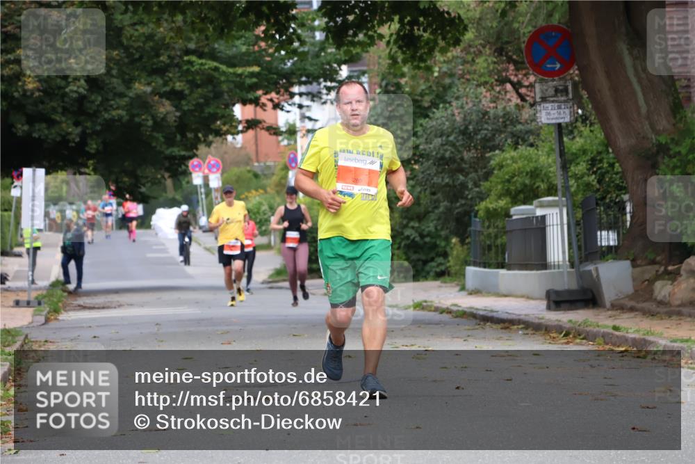 25.08.2024 - 20. Blankeneser Heldenlauf Strokosch-Dieckow http://msf.ph/oto/6858421 25.08.2024 09:51:49 Ziel 289 meine-sportfotos.de