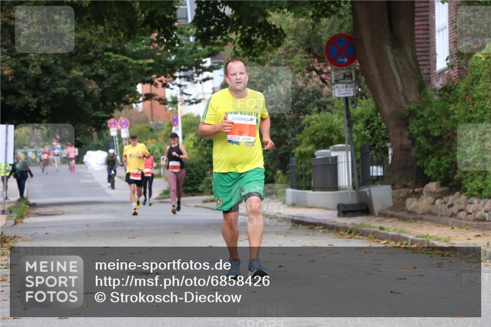 25.08.2024 - 20. Blankeneser Heldenlauf Strokosch-Dieckow http://msf.ph/oto/6858426 25.08.2024 09:51:49 Ziel 289 meine-sportfotos.de