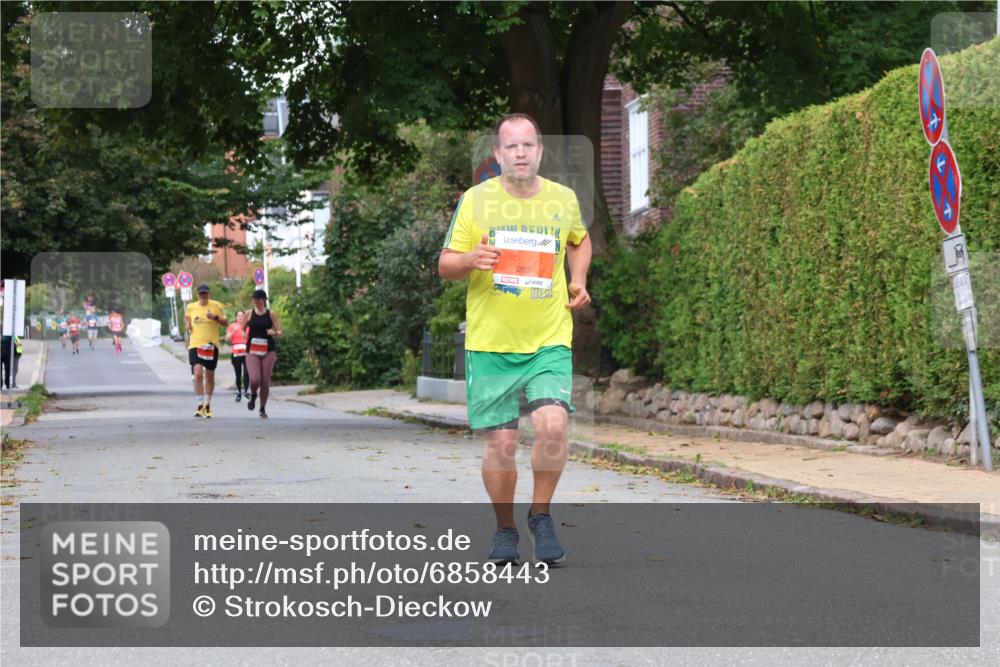 25.08.2024 - 20. Blankeneser Heldenlauf Strokosch-Dieckow http://msf.ph/oto/6858443 25.08.2024 09:51:51 Ziel 289 meine-sportfotos.de