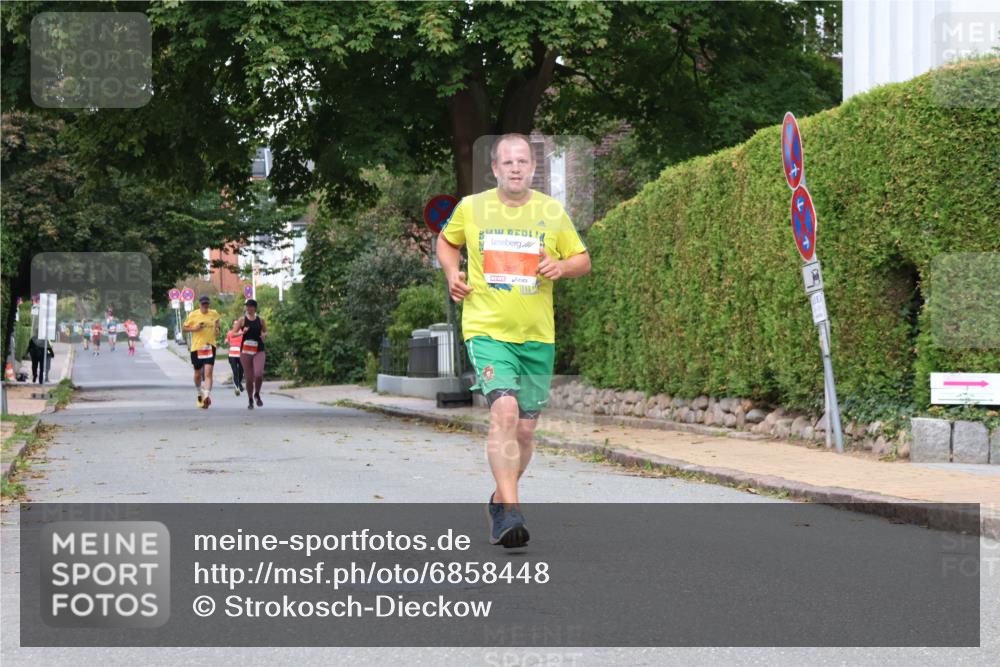 25.08.2024 - 20. Blankeneser Heldenlauf Strokosch-Dieckow http://msf.ph/oto/6858448 25.08.2024 09:51:52 Ziel 289 meine-sportfotos.de