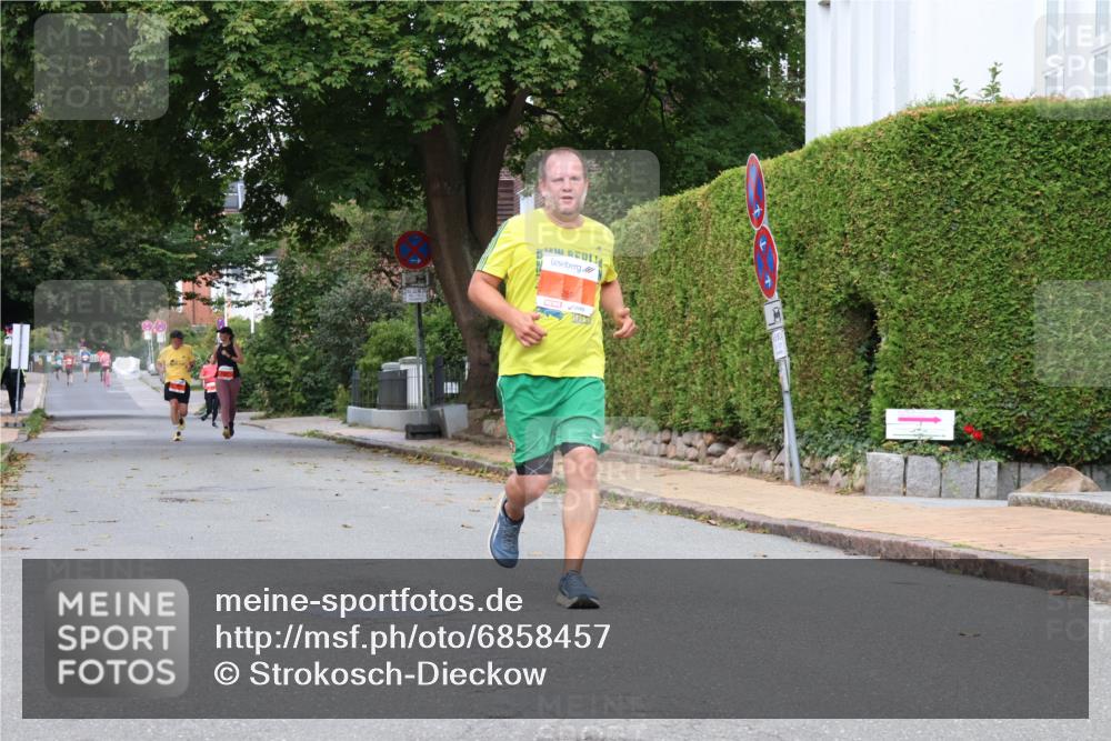25.08.2024 - 20. Blankeneser Heldenlauf Strokosch-Dieckow http://msf.ph/oto/6858457 25.08.2024 09:51:52 Ziel 289 meine-sportfotos.de