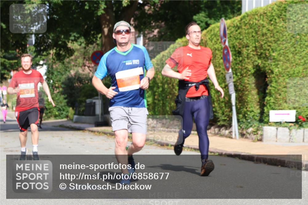 25.08.2024 - 20. Blankeneser Heldenlauf Strokosch-Dieckow http://msf.ph/oto/6858677 25.08.2024 09:52:35 Ziel 183, 224, 248, 263, 267 meine-sportfotos.de