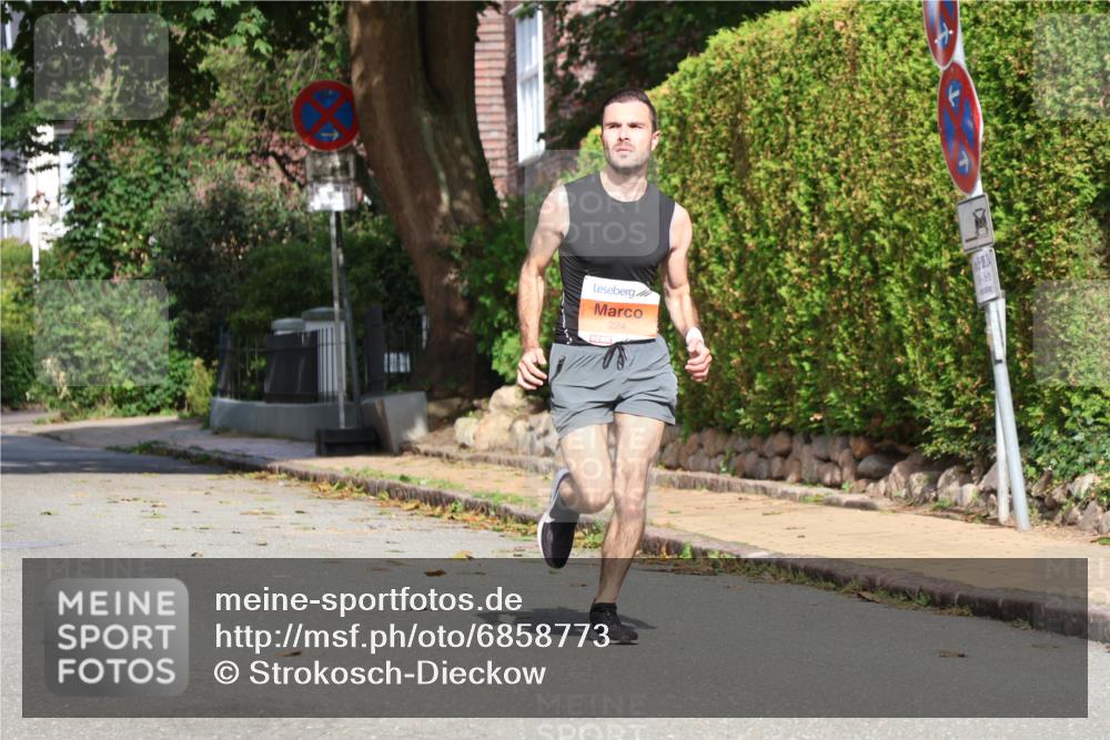 25.08.2024 - 20. Blankeneser Heldenlauf Strokosch-Dieckow http://msf.ph/oto/6858773 25.08.2024 09:52:42 Ziel 224, 248, 263 meine-sportfotos.de