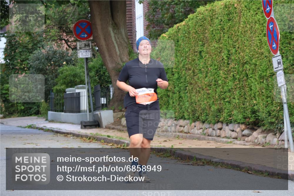 25.08.2024 - 20. Blankeneser Heldenlauf Strokosch-Dieckow http://msf.ph/oto/6858949 25.08.2024 09:53:16 Ziel 181 meine-sportfotos.de