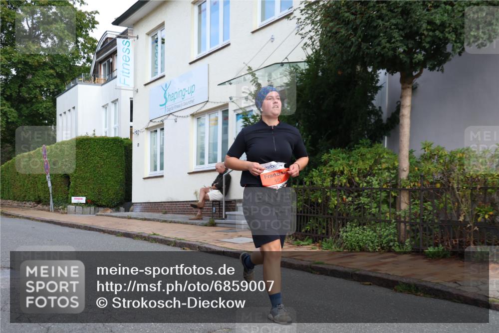 25.08.2024 - 20. Blankeneser Heldenlauf Strokosch-Dieckow http://msf.ph/oto/6859007 25.08.2024 09:53:20 Ziel 181 meine-sportfotos.de