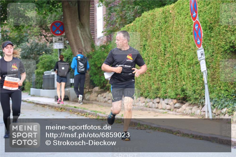25.08.2024 - 20. Blankeneser Heldenlauf Strokosch-Dieckow http://msf.ph/oto/6859023 25.08.2024 09:54:05 Ziel 116, 229, 230 meine-sportfotos.de